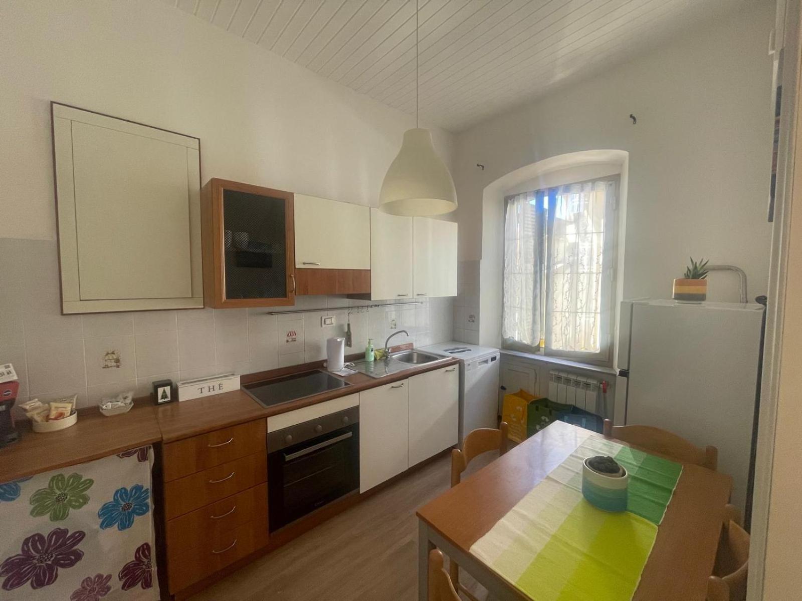 Orizzonte - 5 Terre, Via Fratelli Rosselli 11, Centro Storico-Stazione Centrale Con 2 Camere Da Letto La Spezia Bagian luar foto